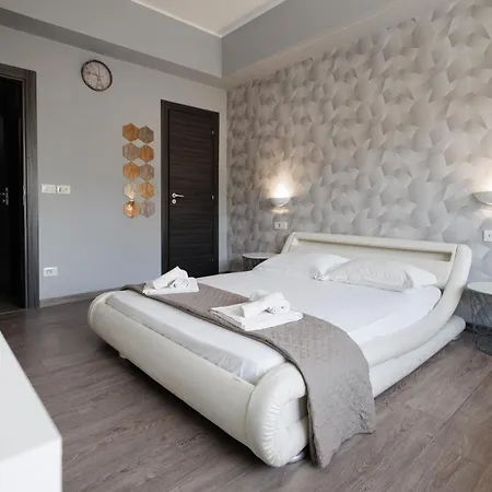 ベッド・アンド・ブレックファスト La Palazzata Urban